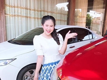 เปิดเทอมอาจเจอแต่คุณครู..
แต่ถ้าเปิดใจเราดูจะเห็นโลกสีชมพูอยู่ข้างใน”