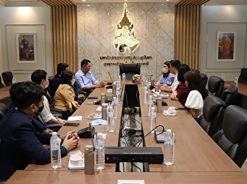 Join the meeting to discuss the way to
open the curriculum and the operation
process of the Udon Thani Education
Center.