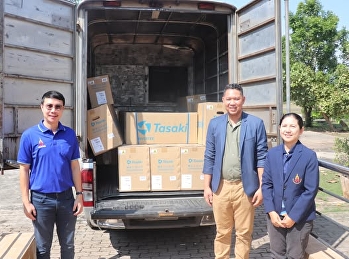 Received 10 air conditioning units from
the representative of Thai Tasaki
Engineering Co., Ltd. in support of the
necessary equipment for establishing the
Skilled Labor Standards Testing Center.