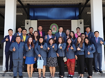 Welcome the Council of Faculty and Staff
of Suan Sunandha Rajabhat University on
the occasion of their visit to the Udon
Thani Education Center.