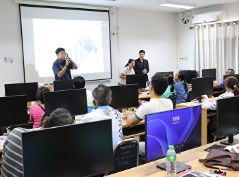 ทีมวิทยากรจากศูนย์การศึกษาจังหวัดอุดรธานี
มหาวิทยาลัยราชภัฏสวนสุนันทา
ร่วมถ่ายทอดความรู้ในการอบรมเชิงปฏิบัติการ
“DGTFarm :
มิติใหม่สินค้าเกษตรไทยบนโลกออนไลน์